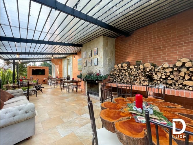 Casa de 4 alcobas en venta en Autopista Norte, Bogotá, 1200 m² · foto 14 de 24