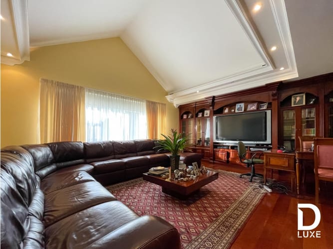 Casa de 4 alcobas en venta en Autopista Norte, Bogotá, 1200 m² · foto 23 de 24