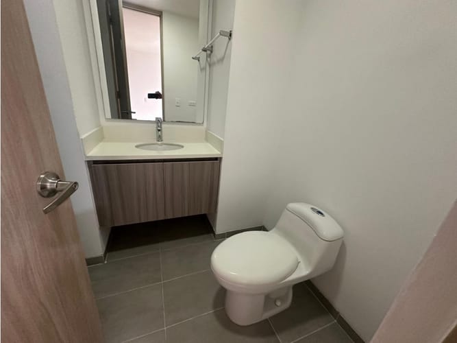 Apartamento de 3 alcobas en arriendo en Niquia, Bello, 74 m² · foto 11 de 15