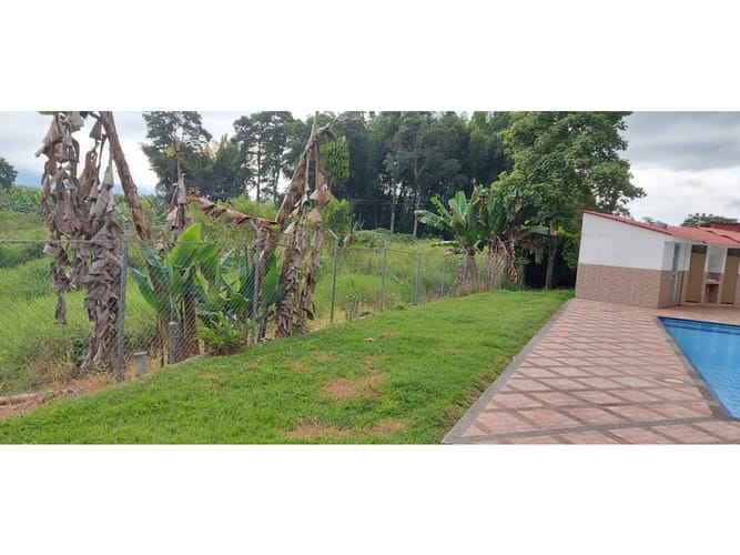 Casa de 3 alcobas en venta en Via La Tebaida, Armenia, 200 m² · foto 19 de 20