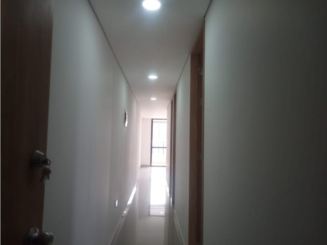 Apartamento de 2 alcobas en venta en Calle Larga, Sabaneta, 56 m² · foto 4 de 12