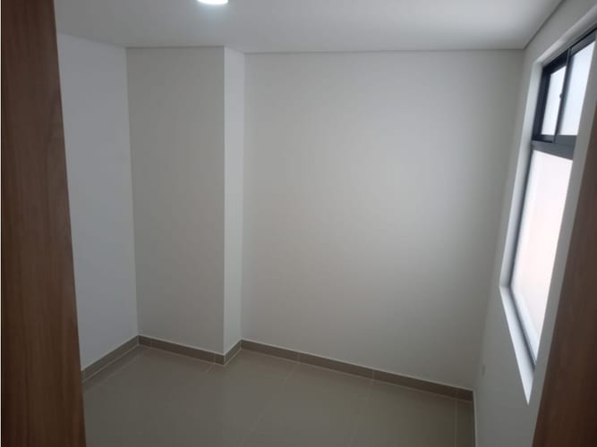 Apartamento de 2 alcobas en venta en Calle Larga, Sabaneta, 56 m² · foto 6 de 12