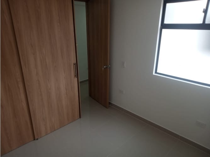 Apartamento de 2 alcobas en venta en Calle Larga, Sabaneta, 56 m² · foto 8 de 12