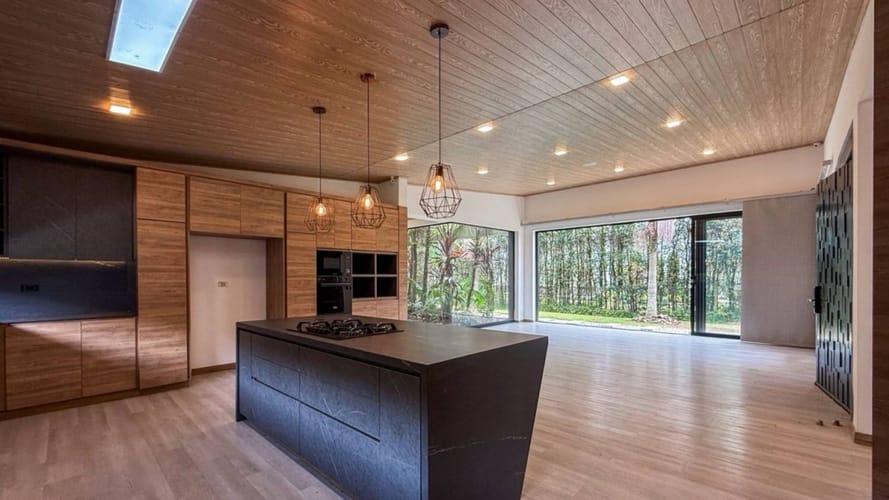 Casa de 3 alcobas en arriendo en El Porvenir, Rionegro, 540 m² · foto 2 de 24