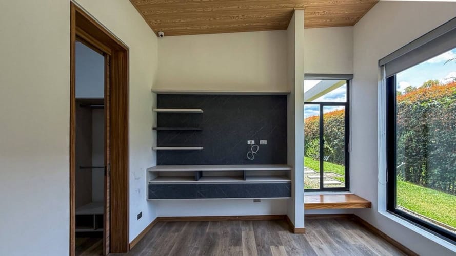 Casa de 3 alcobas en arriendo en El Porvenir, Rionegro, 540 m² · foto 10 de 24