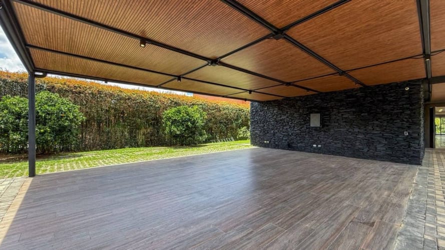 Casa de 3 alcobas en arriendo en El Porvenir, Rionegro, 540 m² · foto 22 de 24