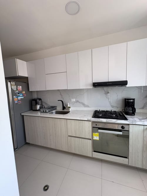 Apartamento de 3 alcobas en arriendo en Altos De Riomar, Barranquilla, 123 m² · foto 5 de 24