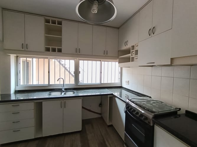 Divina Casa, Aquiler, 4 Dormitorios Con Garaje, Luminosa En Una Ubicación Privilegiada Y Segura De Carrasco. · Photo 5