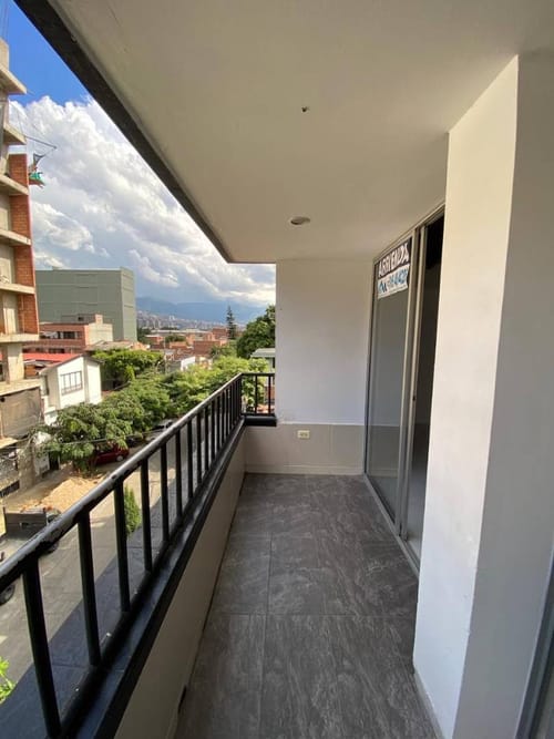 Apartamento de 3 alcobas en arriendo en Belén Fatima, Medellín, 70 m² · foto 3 de 15