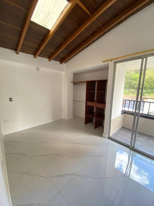 Apartamento de 3 alcobas en arriendo en Belén Fatima, Medellín, 70 m² · foto 6 de 15