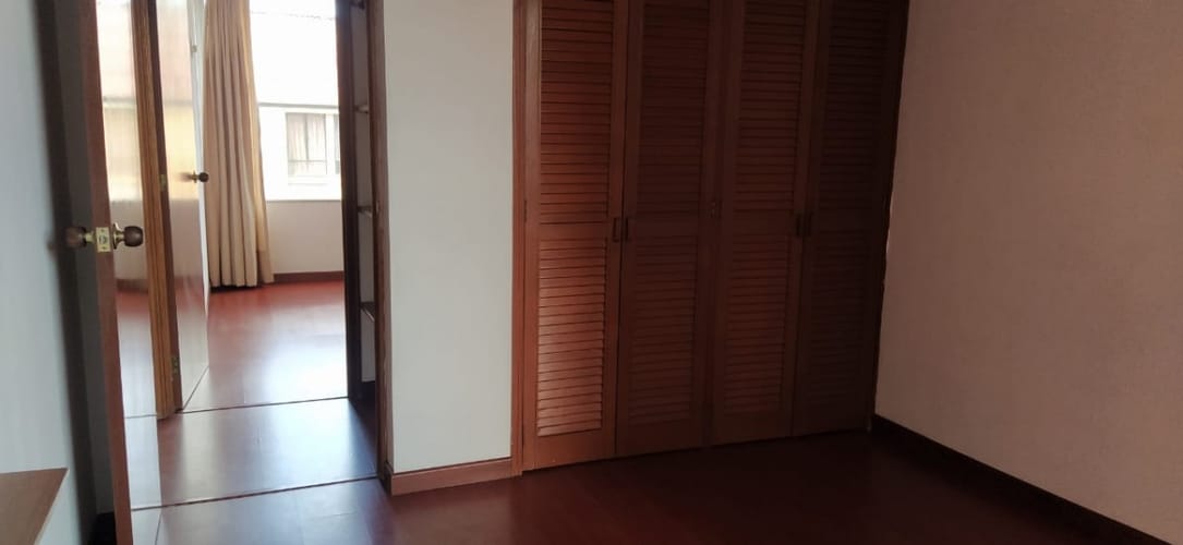 Apartamento de 2 alcobas en arriendo en San Cipriano, Bogotá, 67 m² · foto 8 de 15