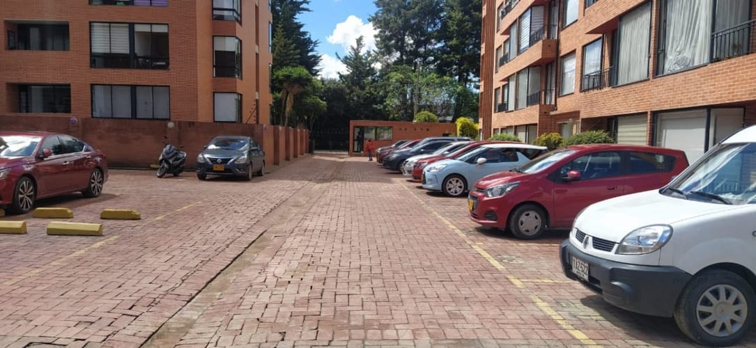 Apartamento de 2 alcobas en arriendo en San Cipriano, Bogotá, 67 m² · foto 14 de 15