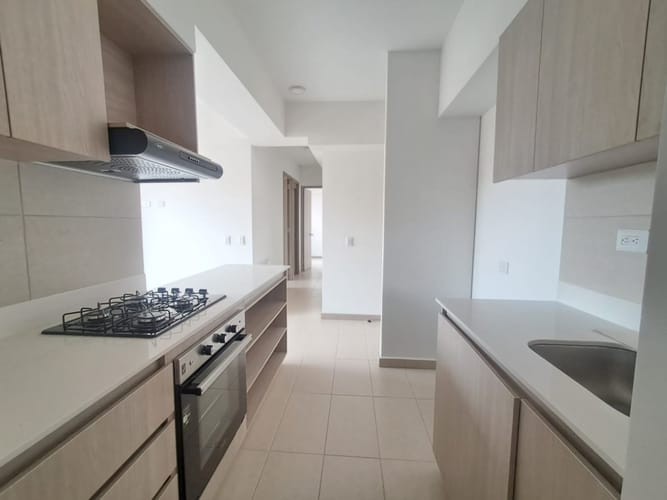 Apartamento de 2 alcobas en venta en El Porvenir, Rionegro, 68 m² · foto 4 de 21