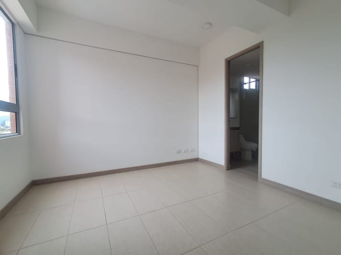Apartamento de 2 alcobas en venta en El Porvenir, Rionegro, 68 m² · foto 14 de 21