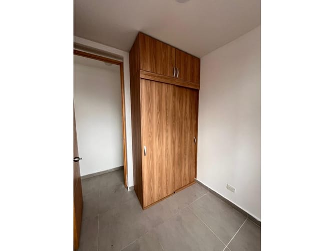 Apartamento de 3 alcobas en arriendo en San Gabriel, Bello, 62 m² · foto 7 de 13