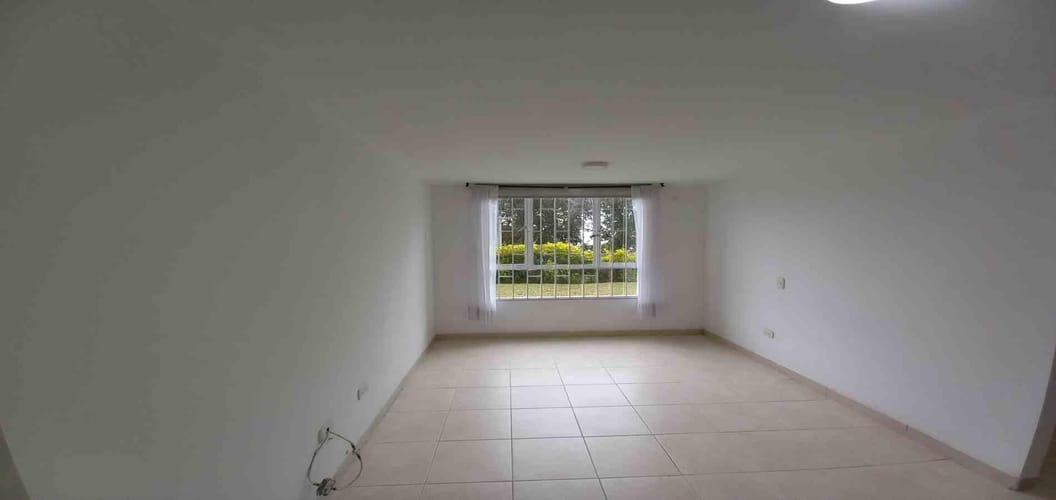 Apartamento de 3 alcobas en arriendo en La Francia, Manizales, 68 m² · foto 3 de 21