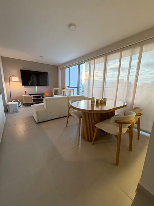 Apartamento de 3 alcobas en venta en Abadías, Floridablanca, 90 m² · foto 4 de 24