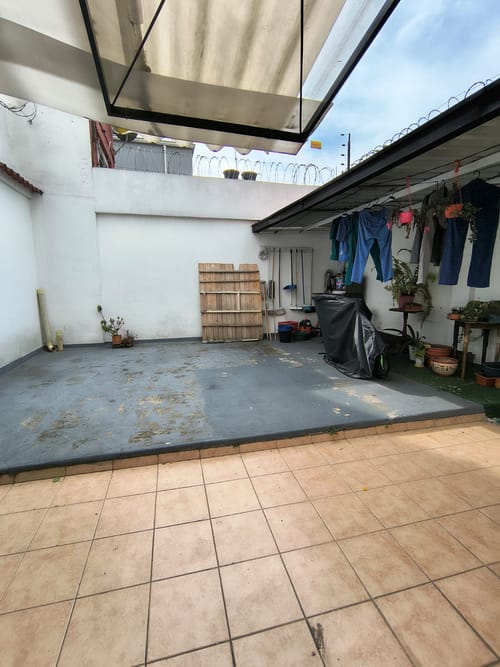 Casa de 7 alcobas en arriendo en Las Americas, Bogotá, 200 m² · foto 13 de 15