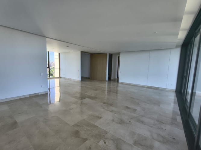 Apartamento de 3 alcobas en arriendo en Riomar, Barranquilla, 305 m² · foto 8 de 22