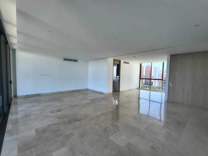 Apartamento de 3 alcobas en arriendo en Riomar, Barranquilla, 305 m² · foto 5 de 22