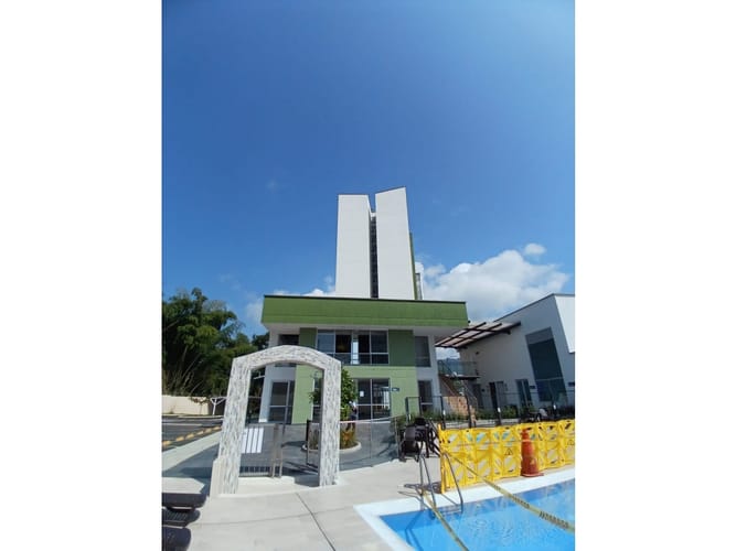 Apartaestudio en arriendo en La Macarena, Dosquebradas, 46 m² · foto 2 de 24