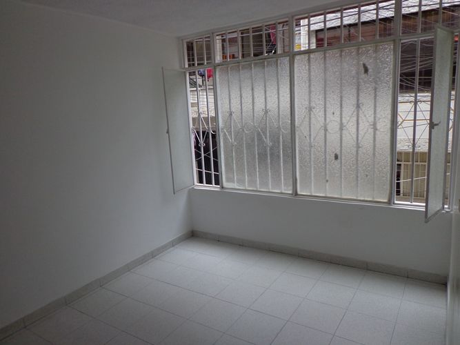 Apartamento de 3 alcobas en venta en C. Torres De Monterredondo, Bucaramanga, 73 m² · foto 11 de 14