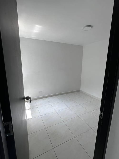 Apartamento de 2 alcobas en arriendo en La Tablaza, La Estrella, 50 m² · foto 12 de 14