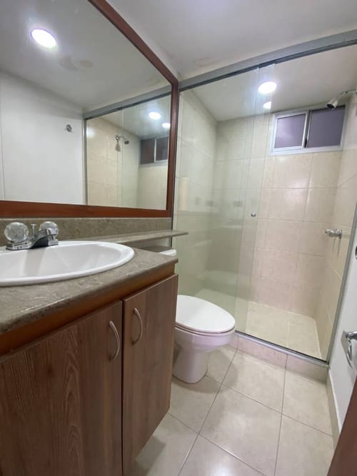 Apartamento de 2 alcobas en arriendo en La Aguacatala, Medellín, 80 m² · foto 15 de 17
