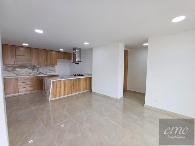 Apartamento de 3 alcobas en arriendo en Bello, 91 m² · foto 5 de 24