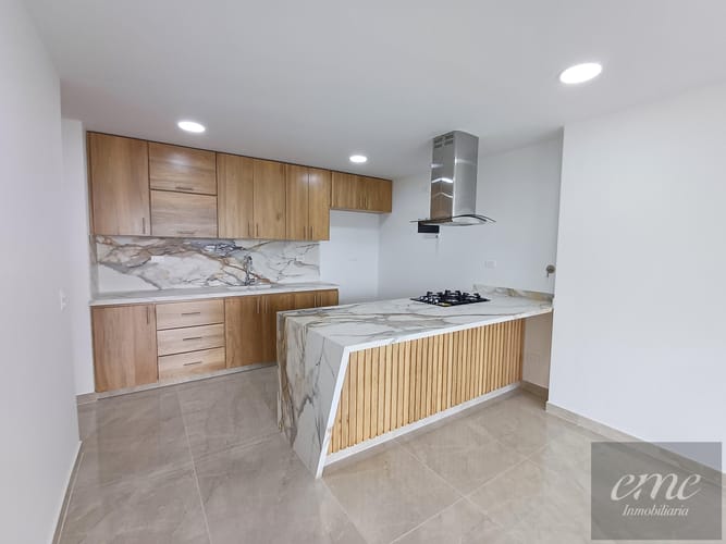 Apartamento de 3 alcobas en arriendo en Bello, 91 m² · foto 6 de 24