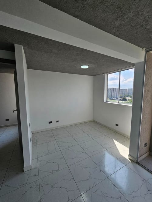Apartamento de 2 alcobas en arriendo en Bochalema, Cali, 65 m² · foto 2 de 17