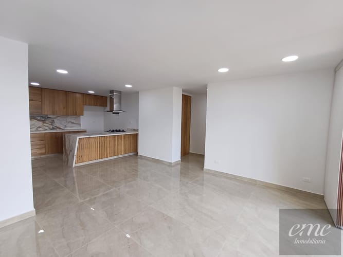 Apartamento de 3 alcobas en arriendo en Bello, 91 m² · foto 13 de 24