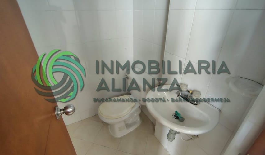 Apartamento de 3 alcobas en arriendo en Sotomayor, Bucaramanga, 92 m² · foto 9 de 18