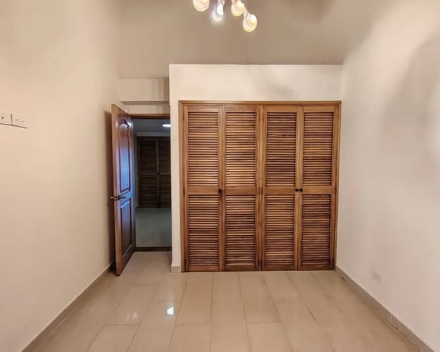 Casa de 3 alcobas en venta en El Poblado, Medellín, 220 m² · foto 10 de 19