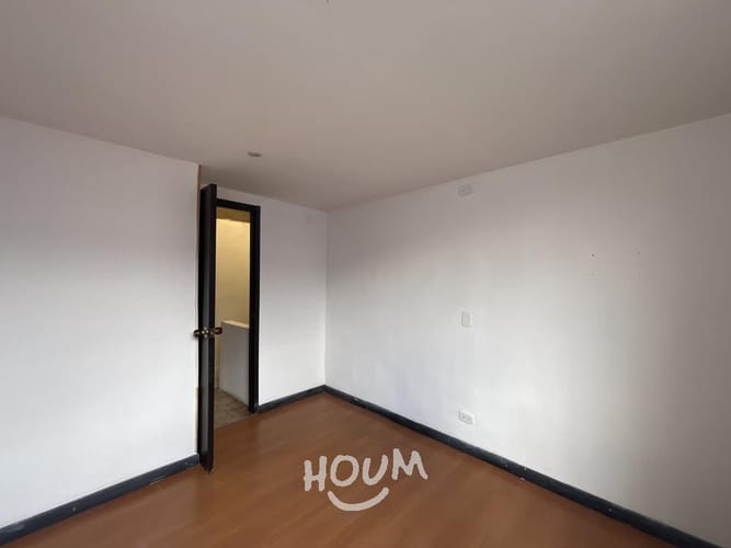 Apartamento de 2 alcobas en venta en Lagos De Malibu, Soacha, 42 m² · foto 10 de 15