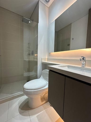 Apartamento de 3 alcobas en arriendo en Los Balsos, Medellín, 130 m² · foto 20 de 24