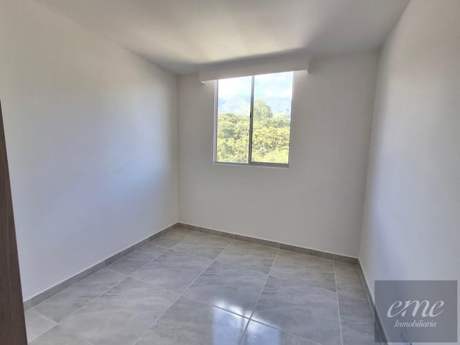 Apartamento de 3 alcobas en arriendo en La Primavera, Bello, 60 m² · foto 7 de 21