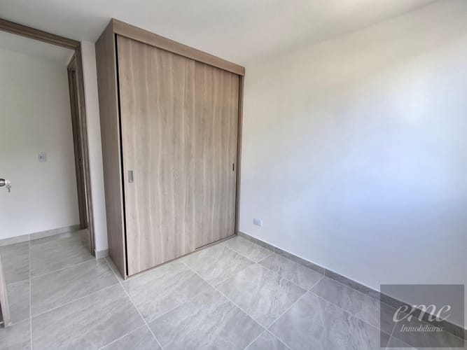 Apartamento de 3 alcobas en arriendo en La Primavera, Bello, 60 m² · foto 8 de 21