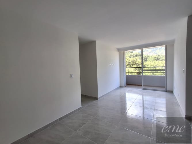 Apartamento de 3 alcobas en arriendo en La Primavera, Bello, 60 m² · foto 12 de 21