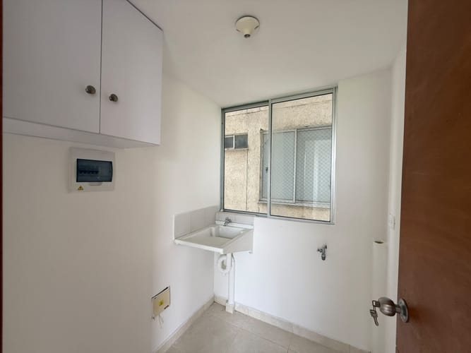 Apartamento de 3 alcobas en arriendo en Parque Natura, Jamundí, 52 m² · foto 12 de 24