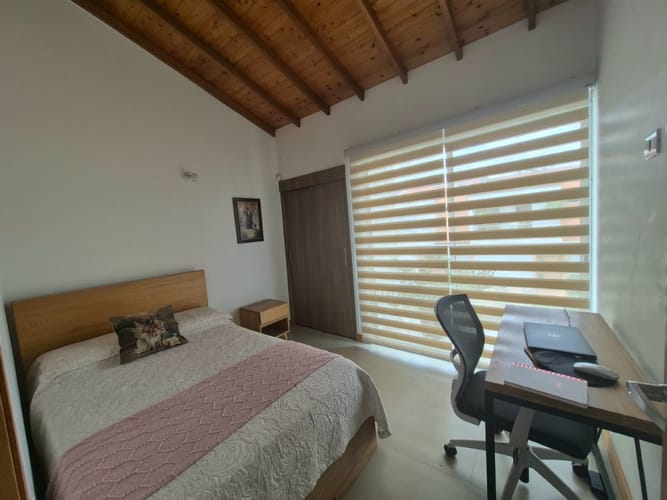 Apartamento de 3 alcobas en arriendo en Rionegro, 125 m² · foto 3 de 9