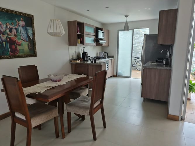 Apartamento de 3 alcobas en arriendo en Rionegro, 125 m² · foto 8 de 9
