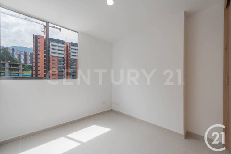 Apartamento de 3 alcobas en venta en Camino Verde, Envigado, 65 m² · foto 13 de 19