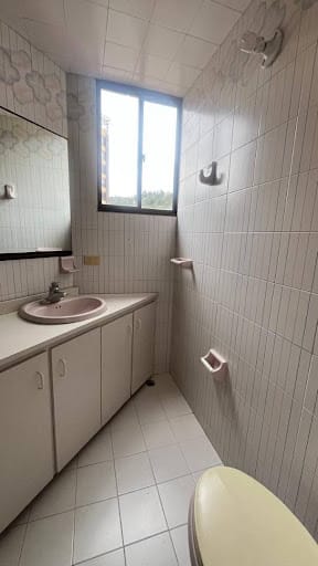 Apartamento de 4 alcobas en arriendo en La Cuarenta, Pasto, 230 m² · foto 12 de 20