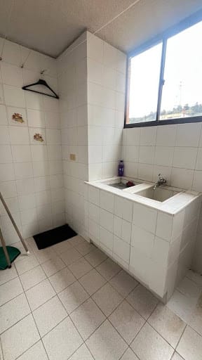 Apartamento de 4 alcobas en arriendo en La Cuarenta, Pasto, 230 m² · foto 18 de 20