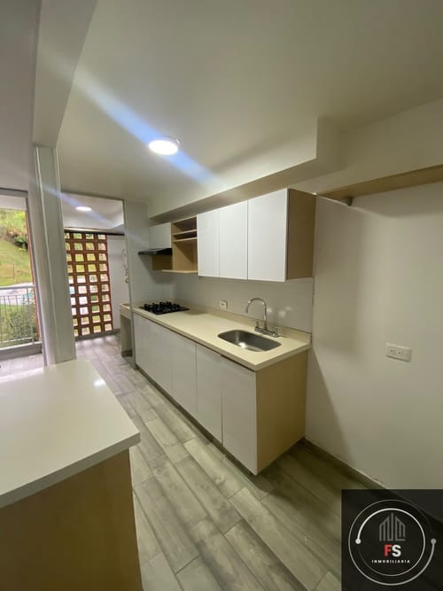 Apartamento de 2 alcobas en venta en Mugá, Envigado, 67 m² · foto 4 de 10