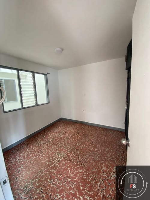 Casa de 3 alcobas en arriendo en San Rafael, Envigado, 120 m² · foto 3 de 7