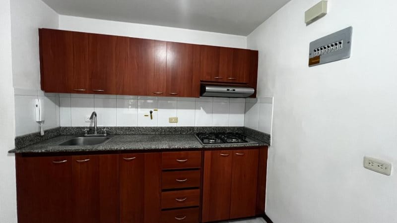 Apartamento de 3 alcobas en venta en San Marcos, Envigado, 90 m² · foto 2 de 16