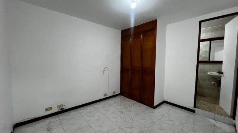 Apartamento de 3 alcobas en venta en San Marcos, Envigado, 90 m² · foto 10 de 16