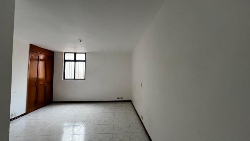Apartamento de 3 alcobas en venta en San Marcos, Envigado, 90 m² · foto 15 de 16